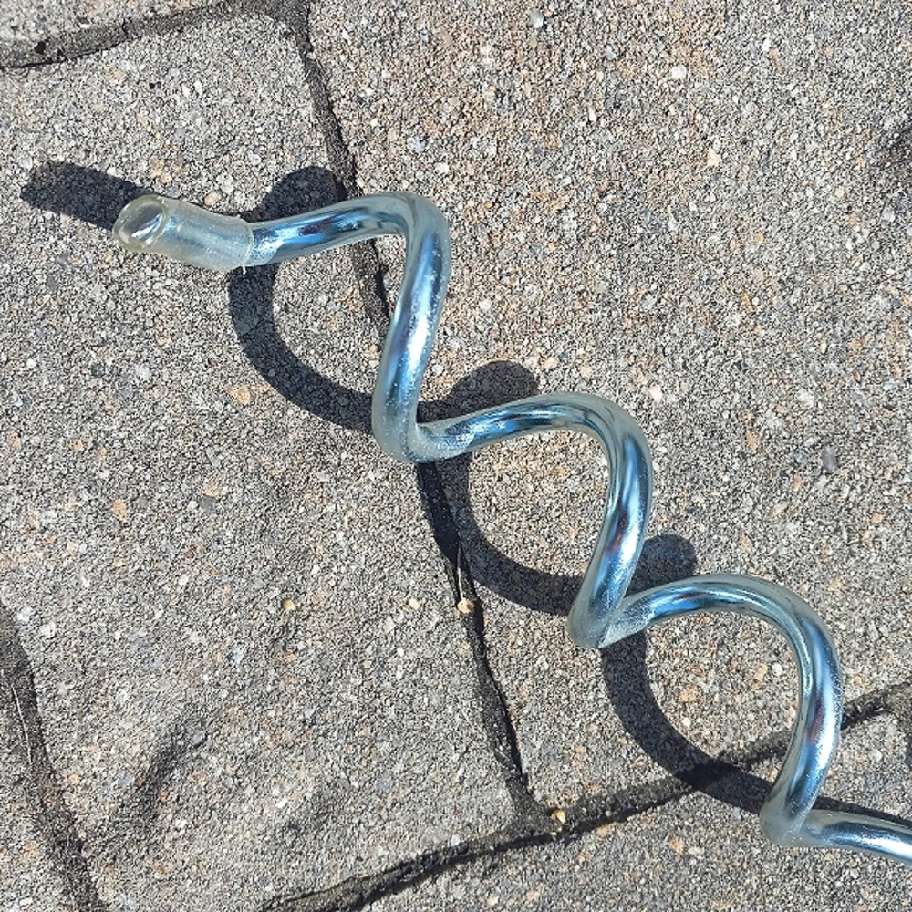 NWT Metal Dog Stake